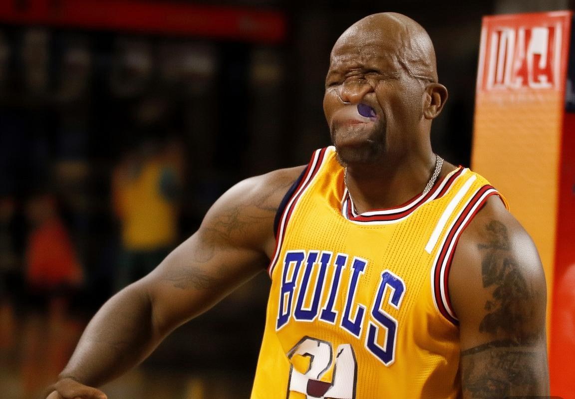 帕特里克·贝弗利签约芝加哥公牛队，为球队注入外线防守与季后赛经验